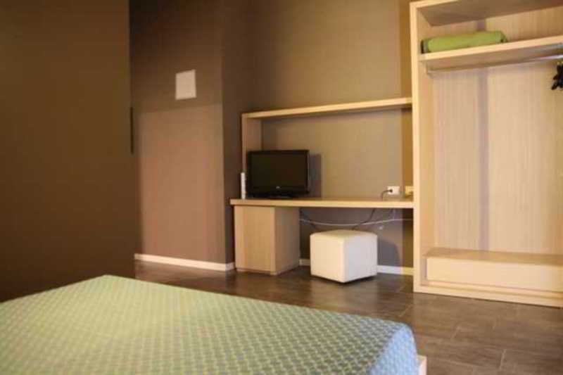Hotel Loft Манербио Екстериор снимка